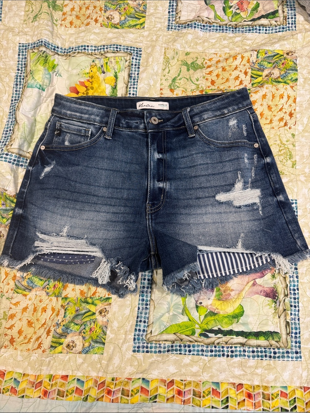 Maurices Size 30 Dark Blue Distressed Denim Shorts with Striped Patch